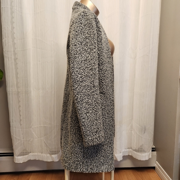 SOLD Light grey cardigan/overcoat | DYNAMITE Size S - Picture 2 of 5